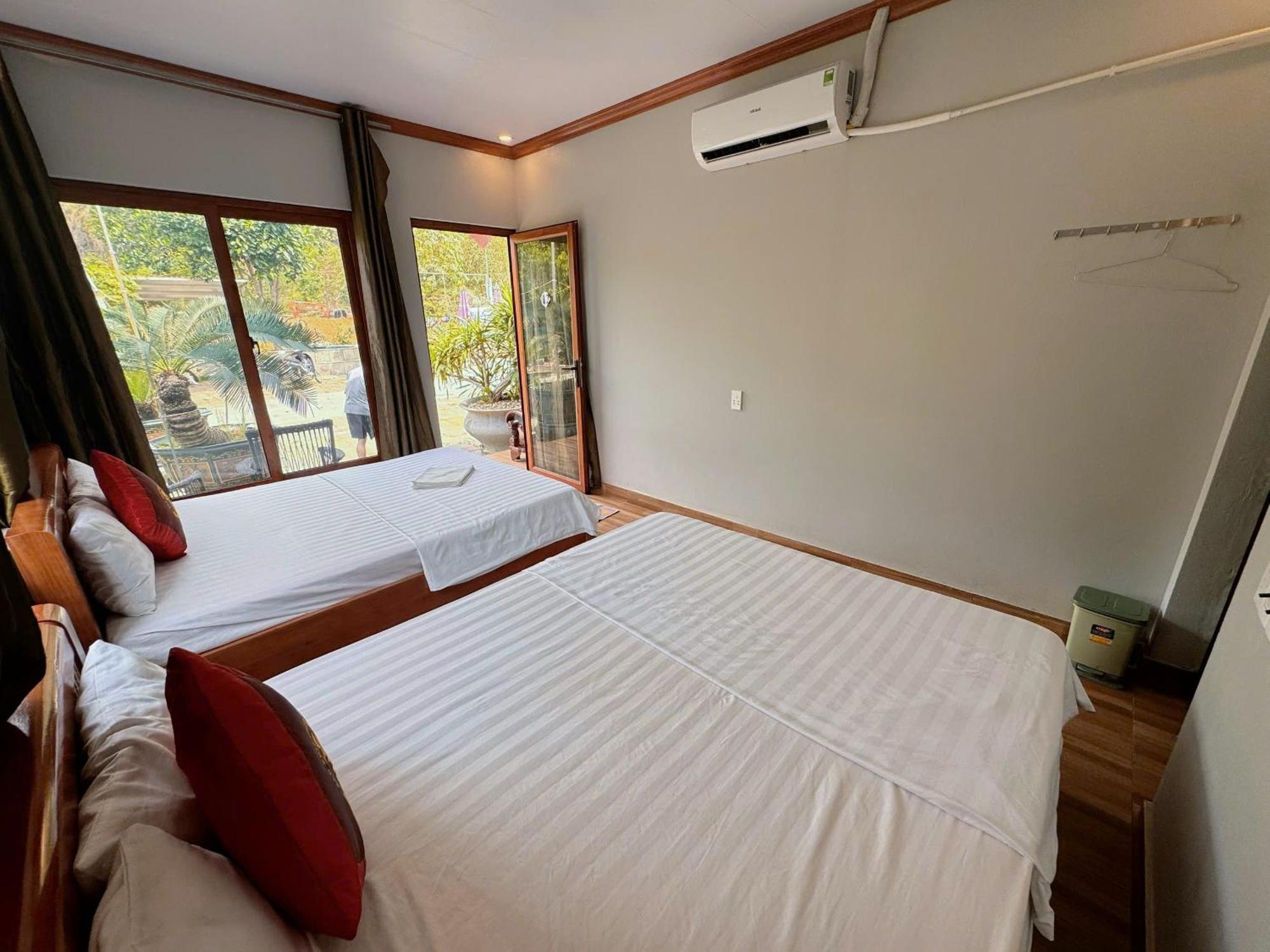 Central Hills Cat Ba Xuan Dam Room photo